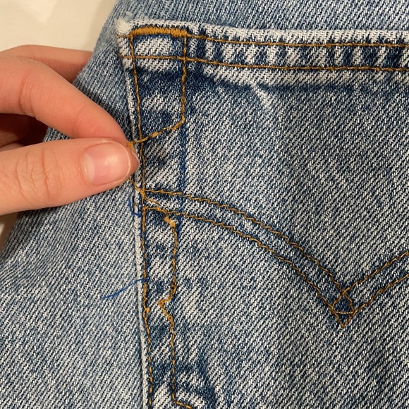 SOLD // Vintage Levis high waisted shorts - Picture 9 of 11